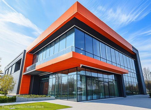 Ziegler Gebäude mit rotem Dach - zum Blogbeitrag: ZIEGLER-Gruppe: Investor übernimmt „STEMA Fenstersysteme“ 