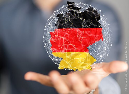 Kugel mit Deutschlandflagge - zum Blogbeitrag: Fokussierung auf deutsche Schlüsselindustrien