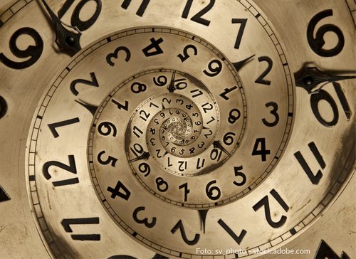 Zifferblatt von Uhr - zum Blogbeitrag: Sanierungsmöglichkeiten für Zeitarbeitsunternehmen: Keine Zeit verlieren! 