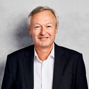 Dr. Rainer Riggert