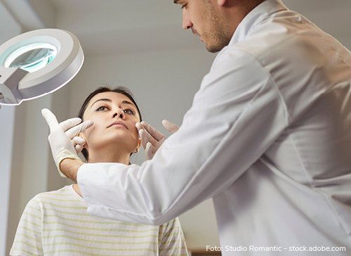  - zum Blogbeitrag: Aus proaesthetic wird Central Aesthetics: Dr. Jürgen Erbe sichert Zukunft von Heidelberger Schönheitsklinik