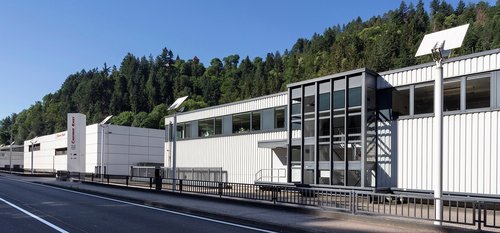  - zum Blogbeitrag: Verpackungsspezialist Casimir Kast: Zukunft von Gernsbacher Traditionsunternehmen gesichert