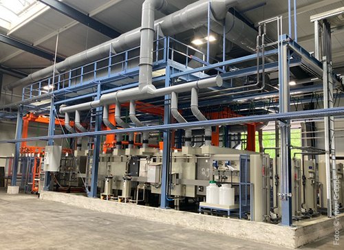 Produktionsbild - zum Blogbeitrag: Insolvenzverwalter findet Fortführungslösung für den Standort Rheinmünster der ehemaligen mbw-Gruppe 