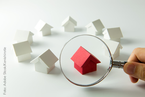  - zum Blogbeitrag: Immobilien in Not: Vorteil Zwangsverwaltung 